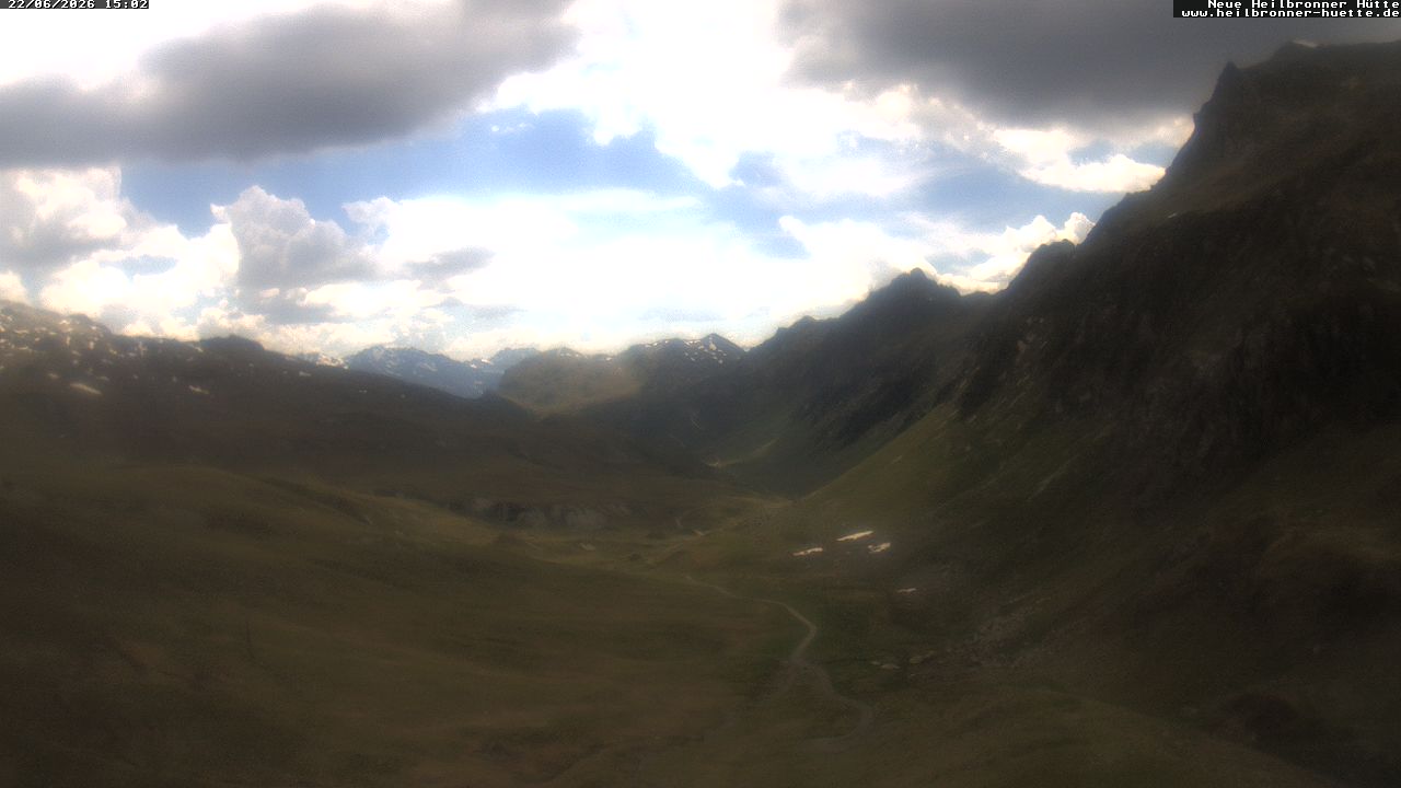 Gaschurn | Heilbronner Hütte Blick Richtung Versailspitze und Silvretta